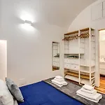 Fresh House Navona